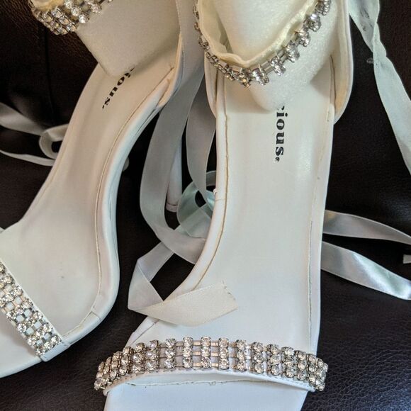 NEW Delicious Rhinestone Ankle Tie Stiletto Heels - Picture 5 of 14